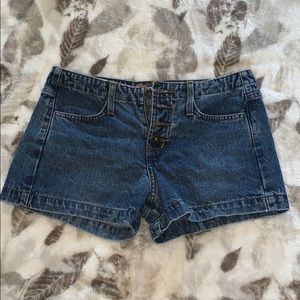 ✨Dreamy Vintage L.E.I Shorts✨